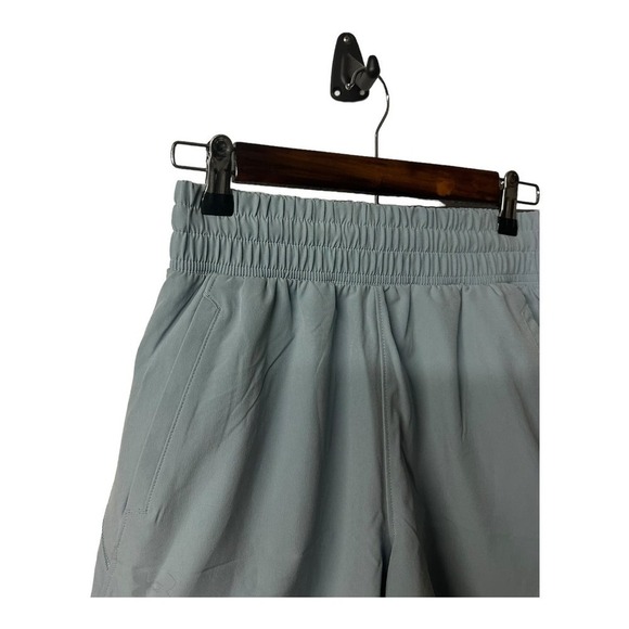 NWT Under Armour Women's Flex Woven Shorts 5” harbor blue - Picture 5 of 9